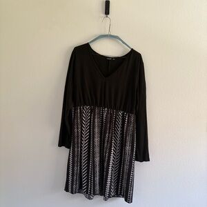 SHEIN • Black and White Patterned Dress